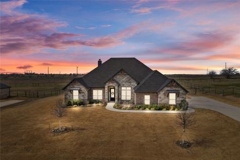 819 Alto Bonito Court Godley TX 76044