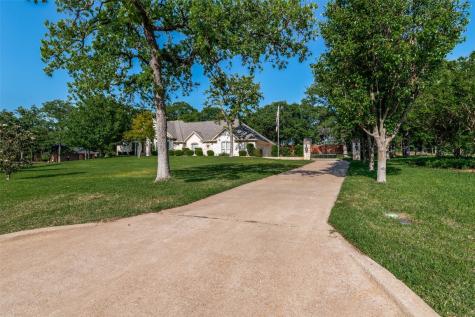 7109 Wooded Acres Trail Mansfield TX 76063