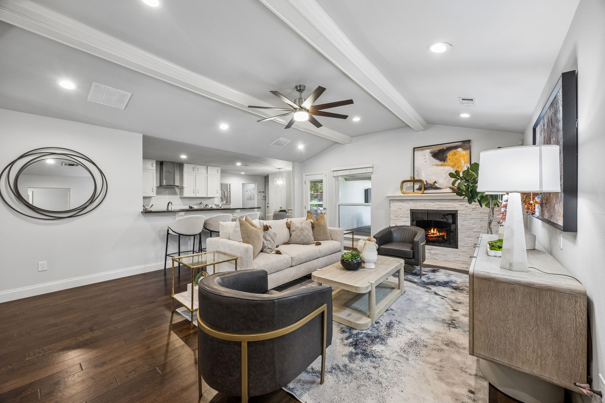 15935 Longvista Drive Dallas TX 75248