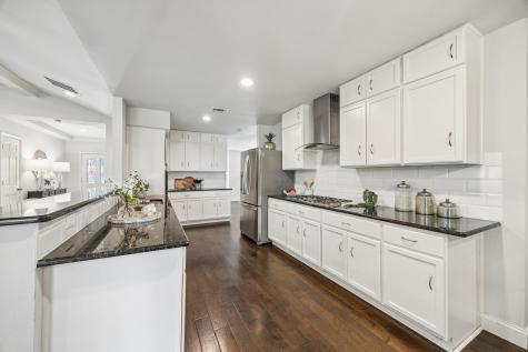 15935 Longvista Drive Dallas TX 75248
