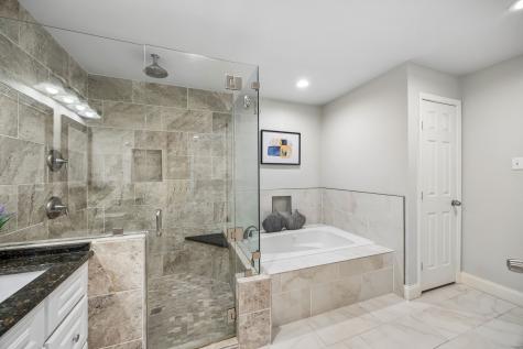 15935 Longvista Drive Dallas TX 75248