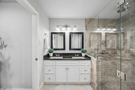 15935 Longvista Drive Dallas TX 75248