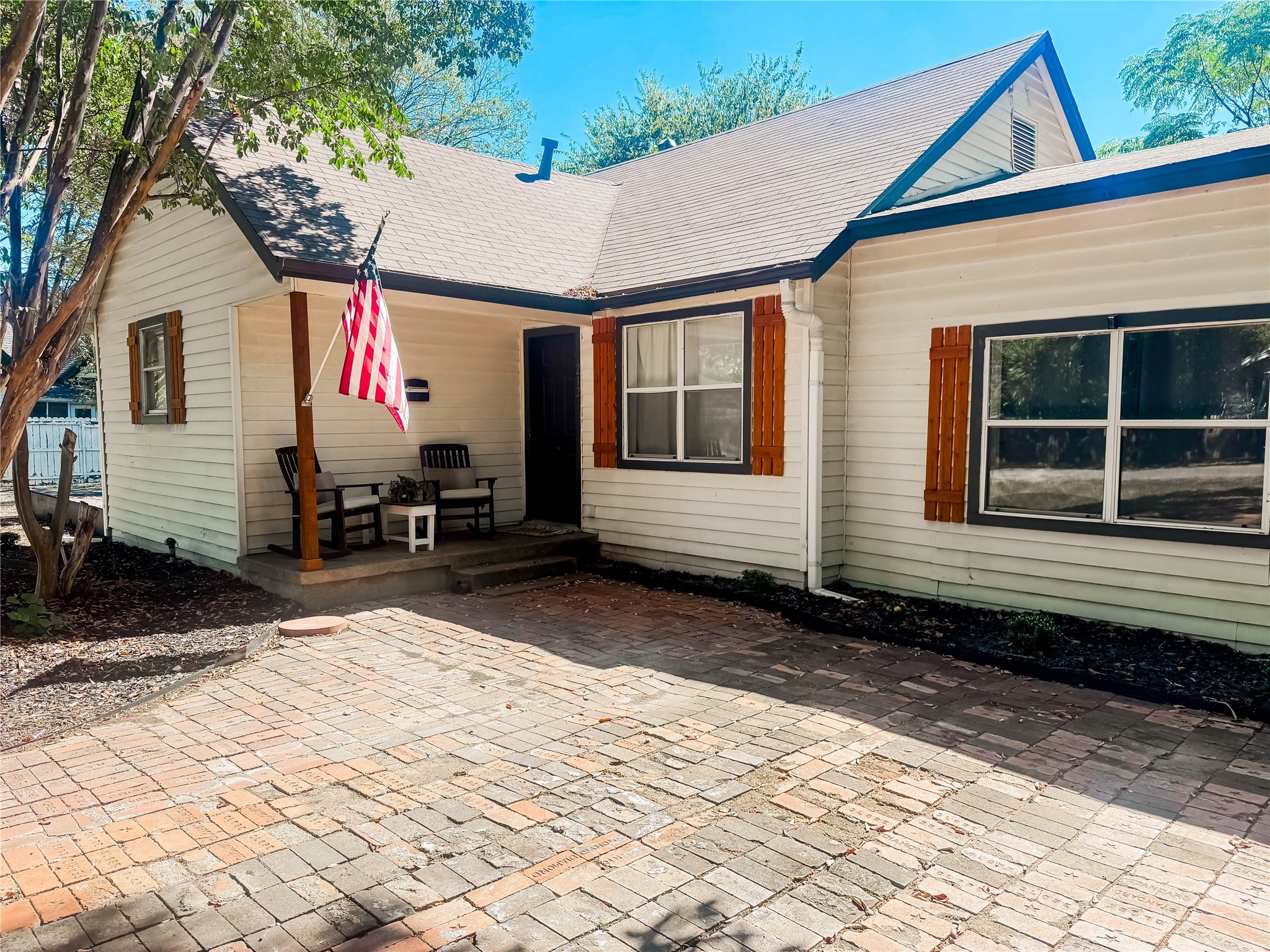 212 Penn Street Waxahachie TX 75165