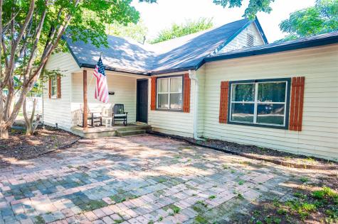 212 Penn Street Waxahachie TX 75165