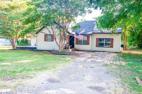 212 Penn Street Waxahachie TX 75165