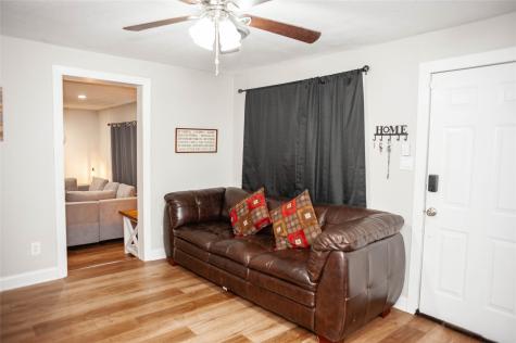 212 Penn Street Waxahachie TX 75165