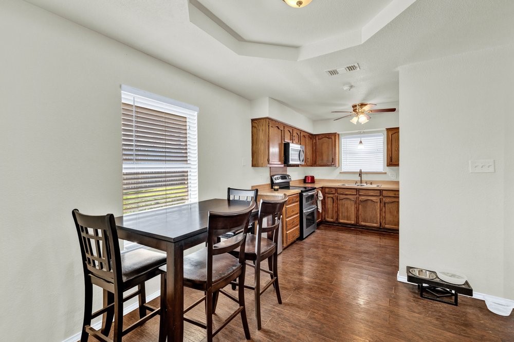 1010 Bolivar Street Sanger TX 76266