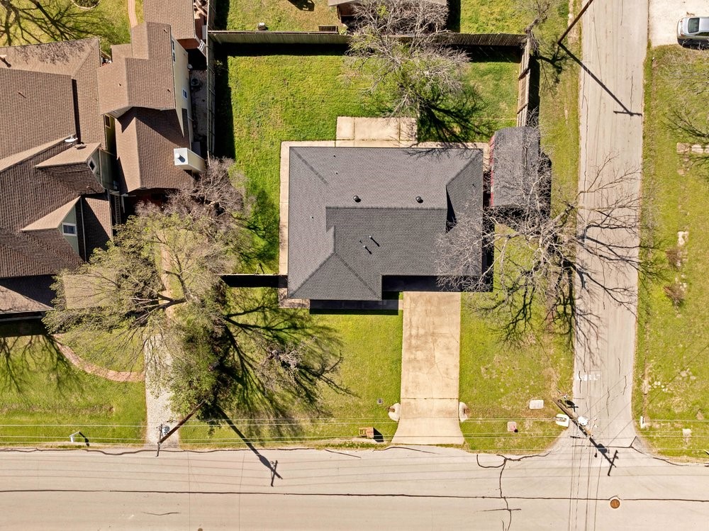 1010 Bolivar Street Sanger TX 76266