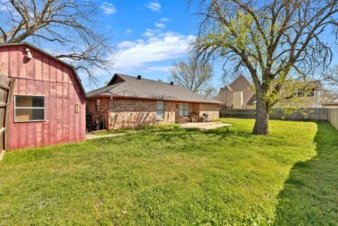 1010 Bolivar Street Sanger TX 76266