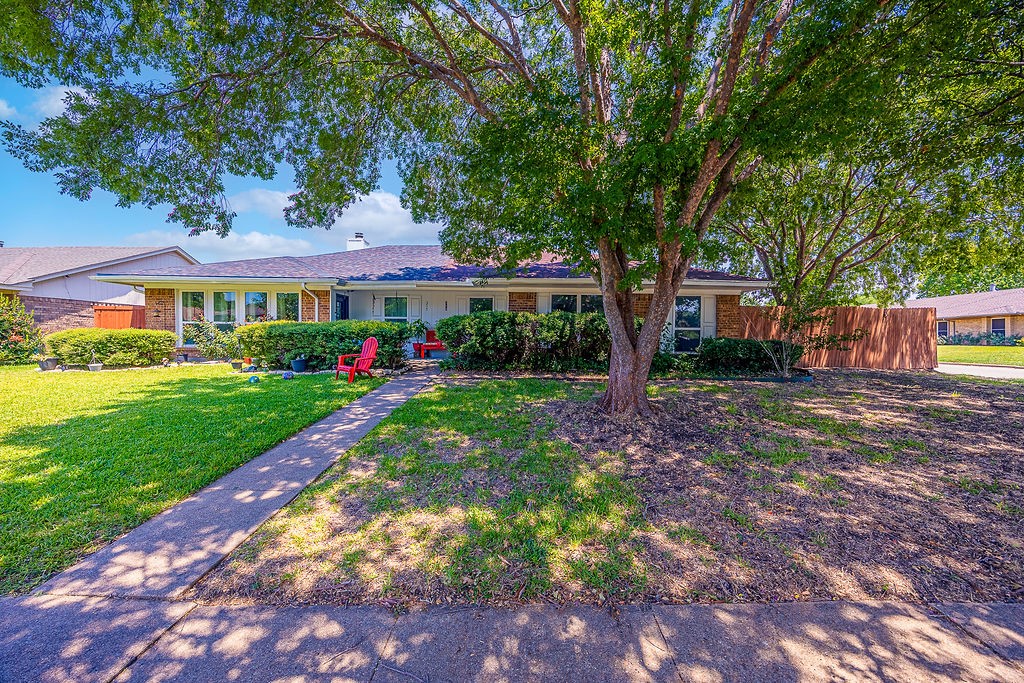 319 Cole Street Garland TX 75040
