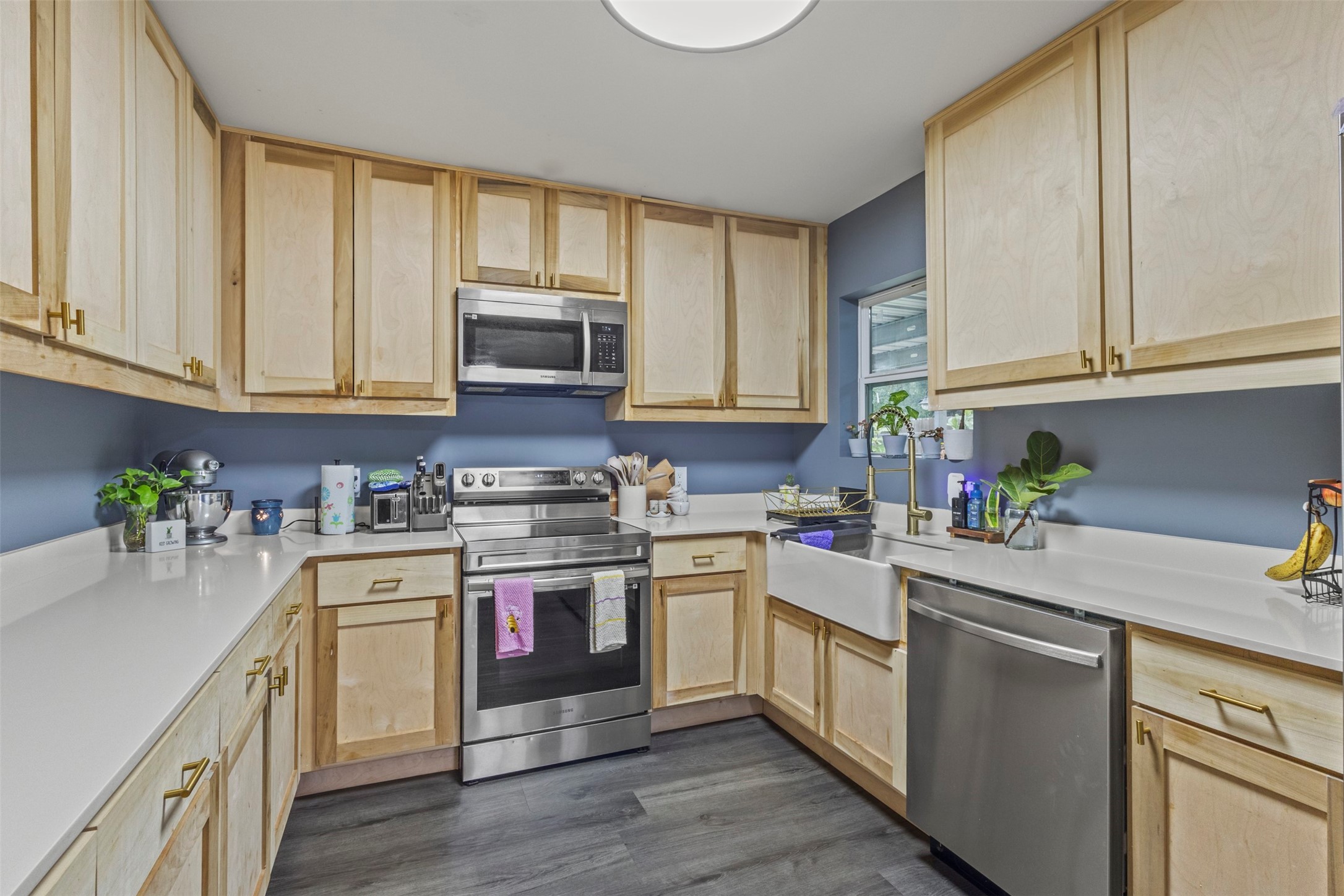 1602 Park Place Irving TX 75061