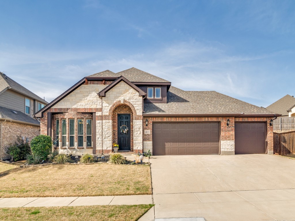 413 Oakcrest Drive Justin TX 76247