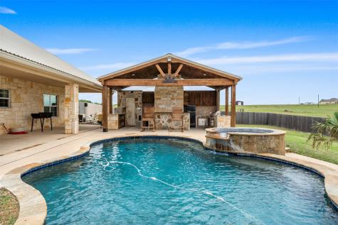 246 Patton Road Road Valley Mills TX 76689