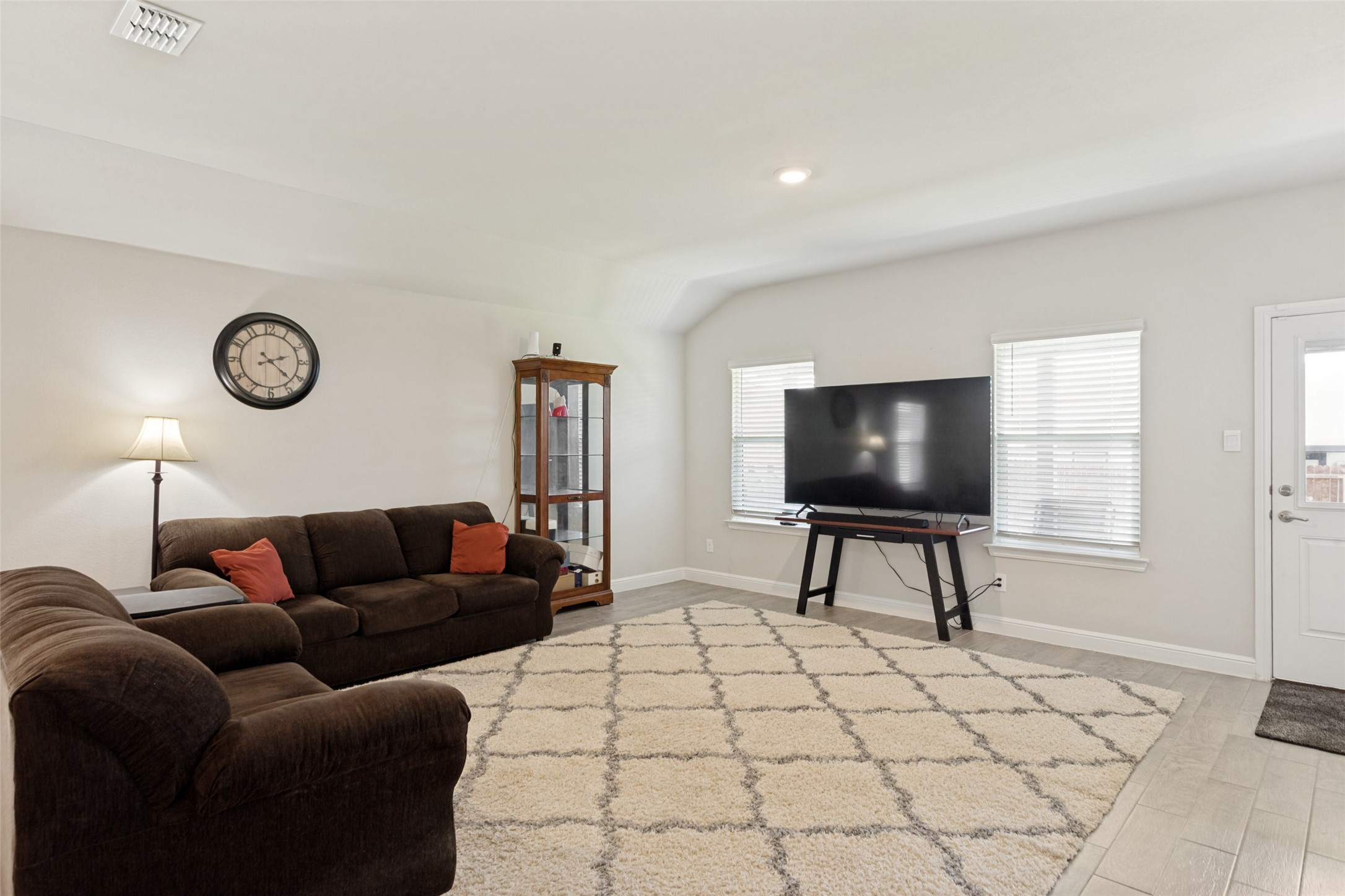 737 Trinity Park Trail Alvarado TX 76009