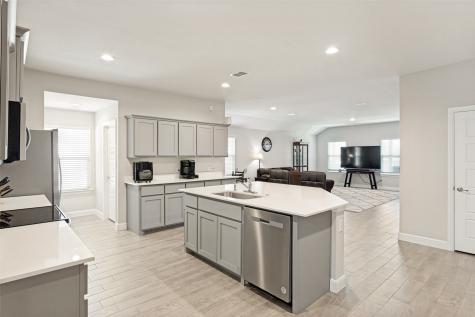 737 Trinity Park Trail Alvarado TX 76009