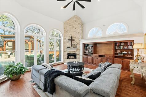 801 Shady Bend Court Highland Village TX 75077