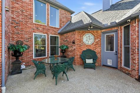 801 Shady Bend Court Highland Village TX 75077