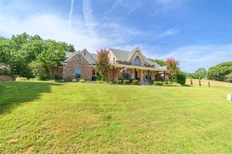 3514 Deer Creek Circle Denison TX 75020