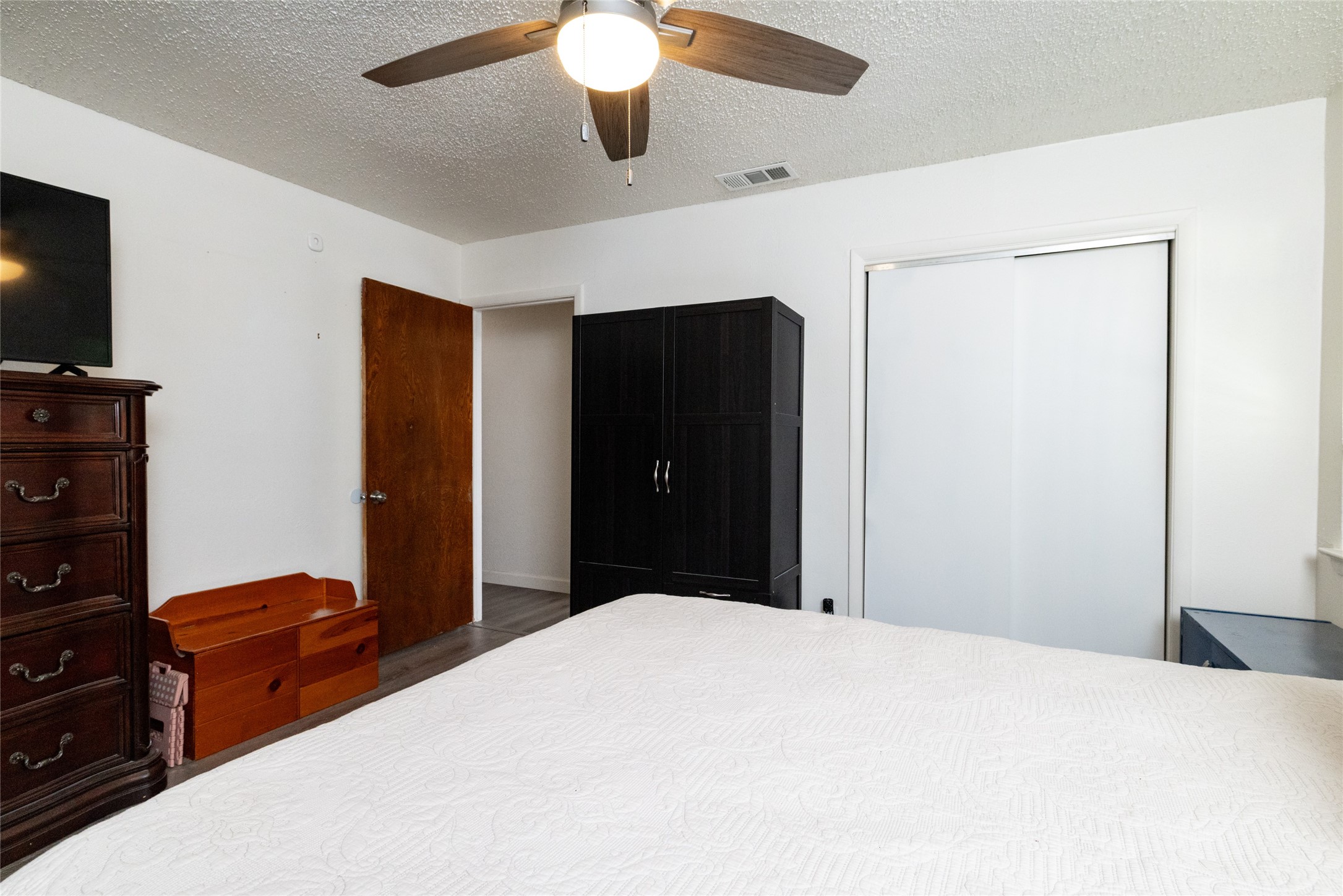 812 Denton Drive Euless TX 76039