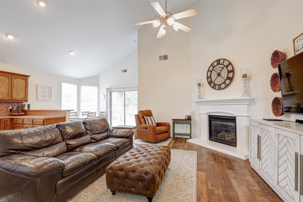 3833 Summersville Lane Fort Worth TX 76244