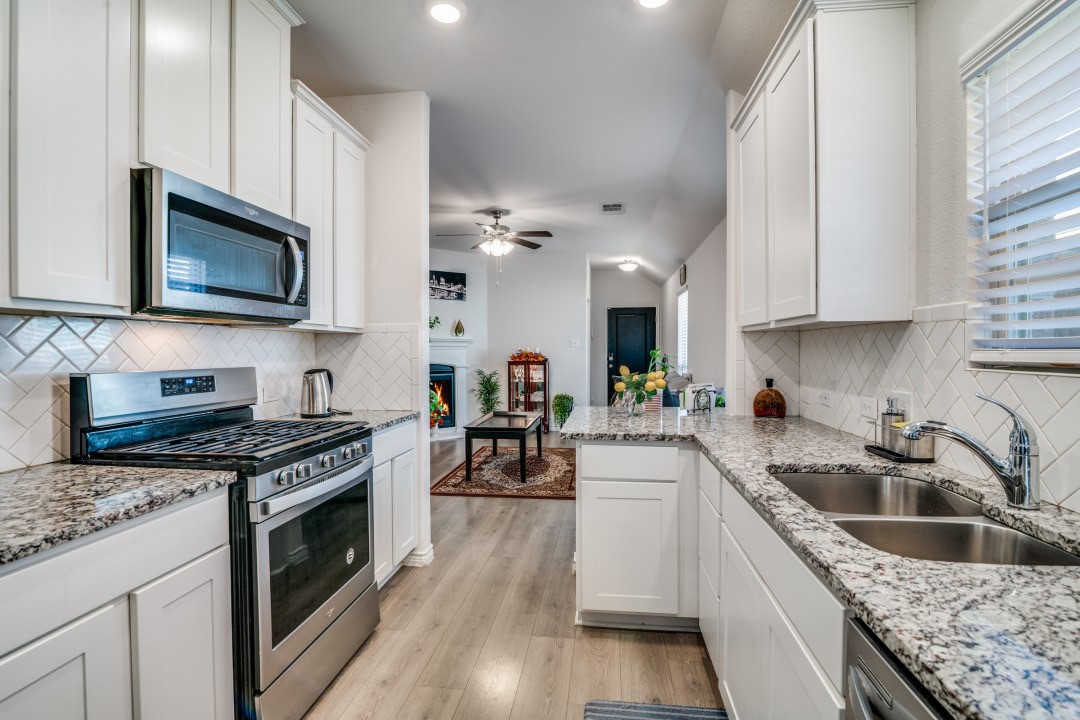 2138 Hobby Drive Forney TX 75126