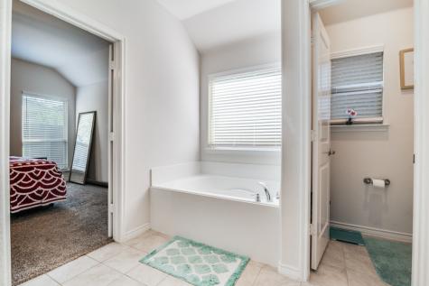 2138 Hobby Drive Forney TX 75126