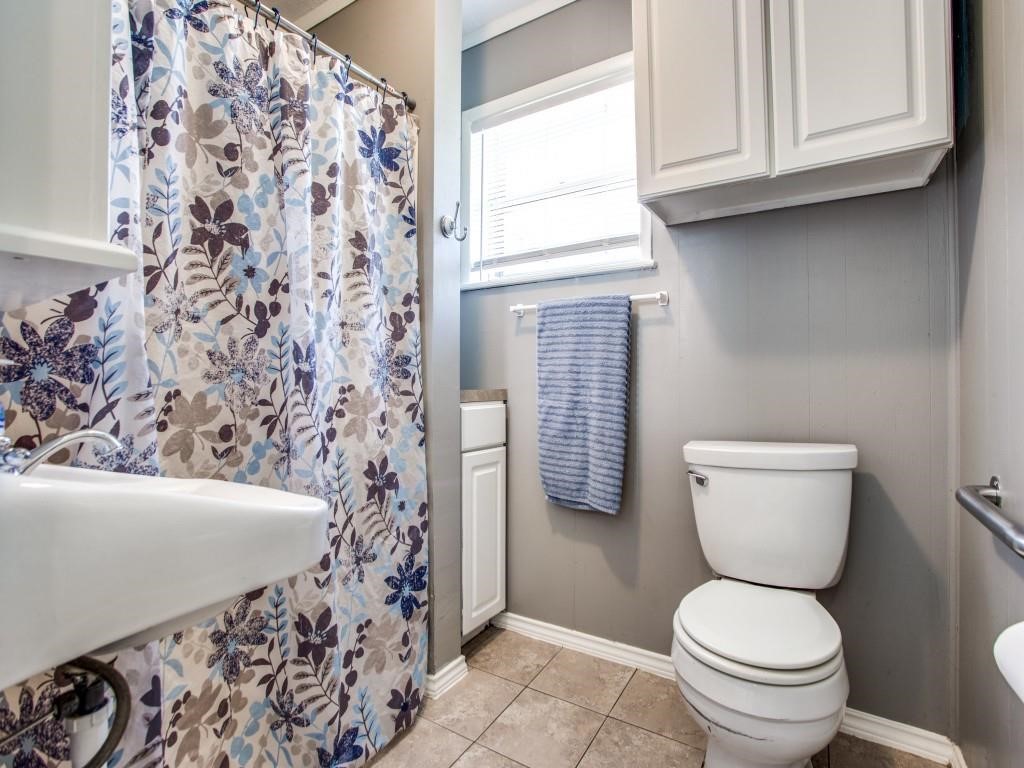500 N 5th Street Gunter TX 75058