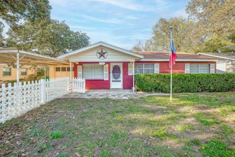 1665 W Groesbeck Street Stephenville TX 76401