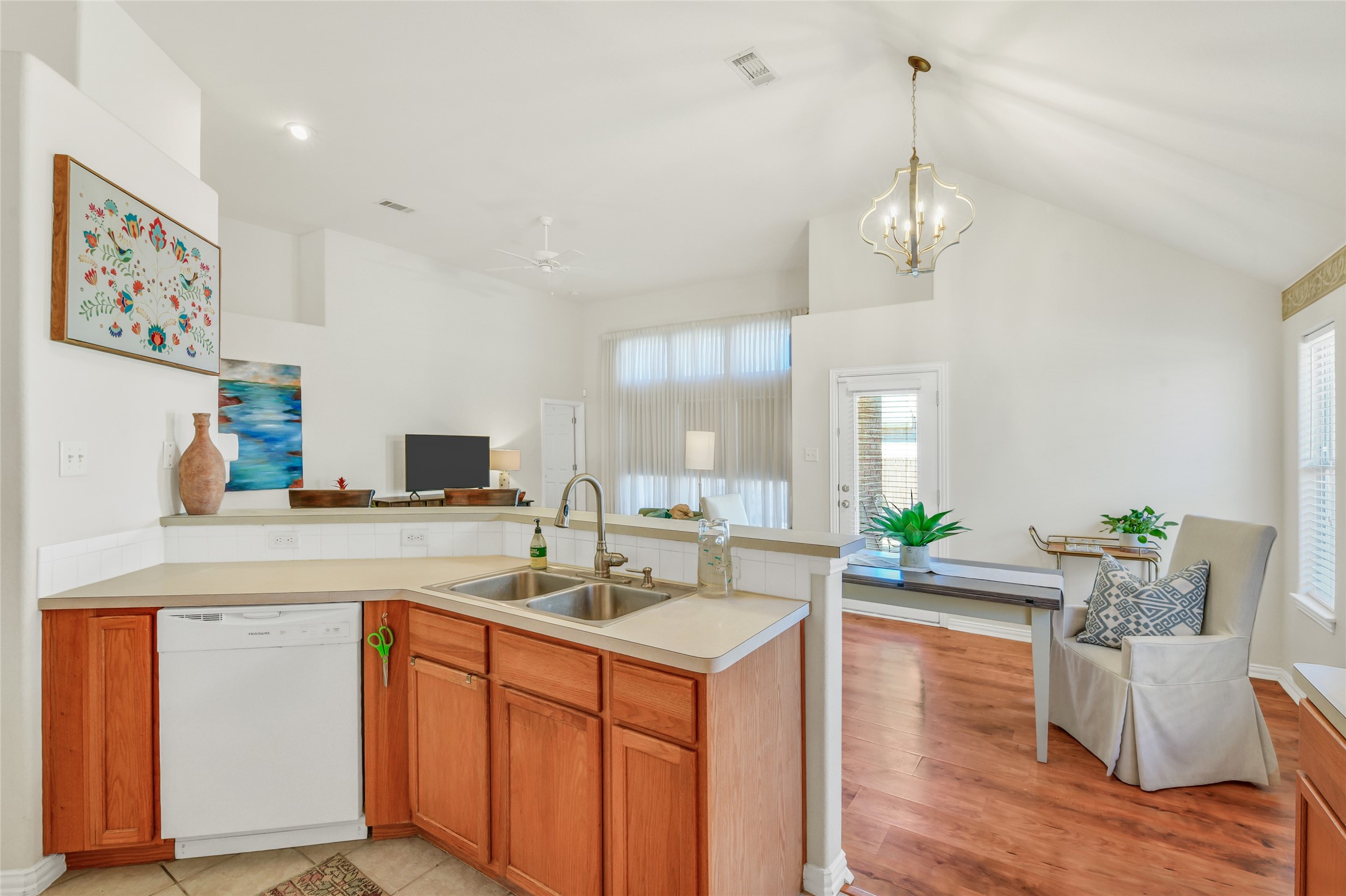 6216 Gillispie Drive Fort Worth TX 76132