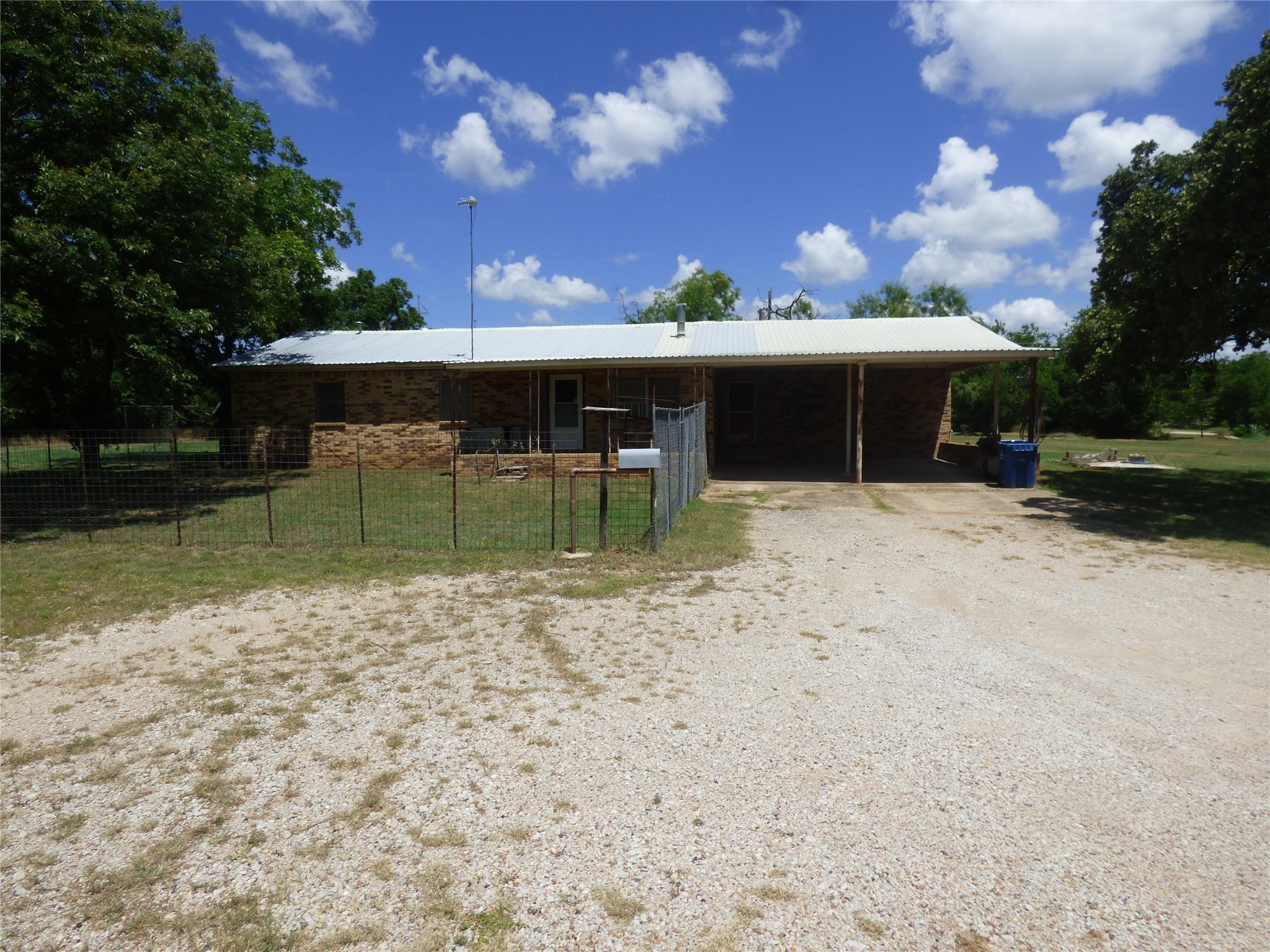 309 E 10th Street Cisco TX 76437
