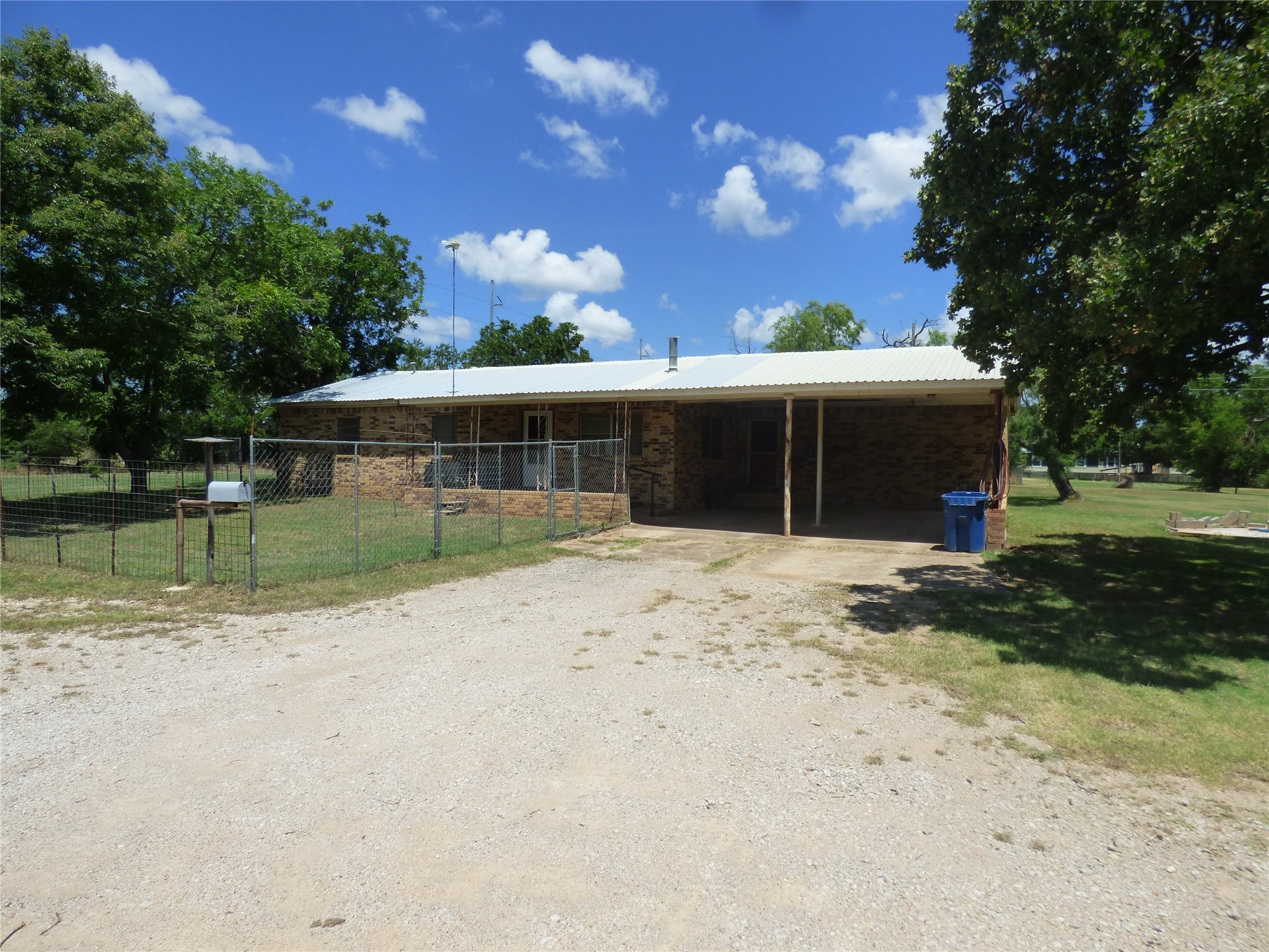 309 E 10th Street Cisco TX 76437