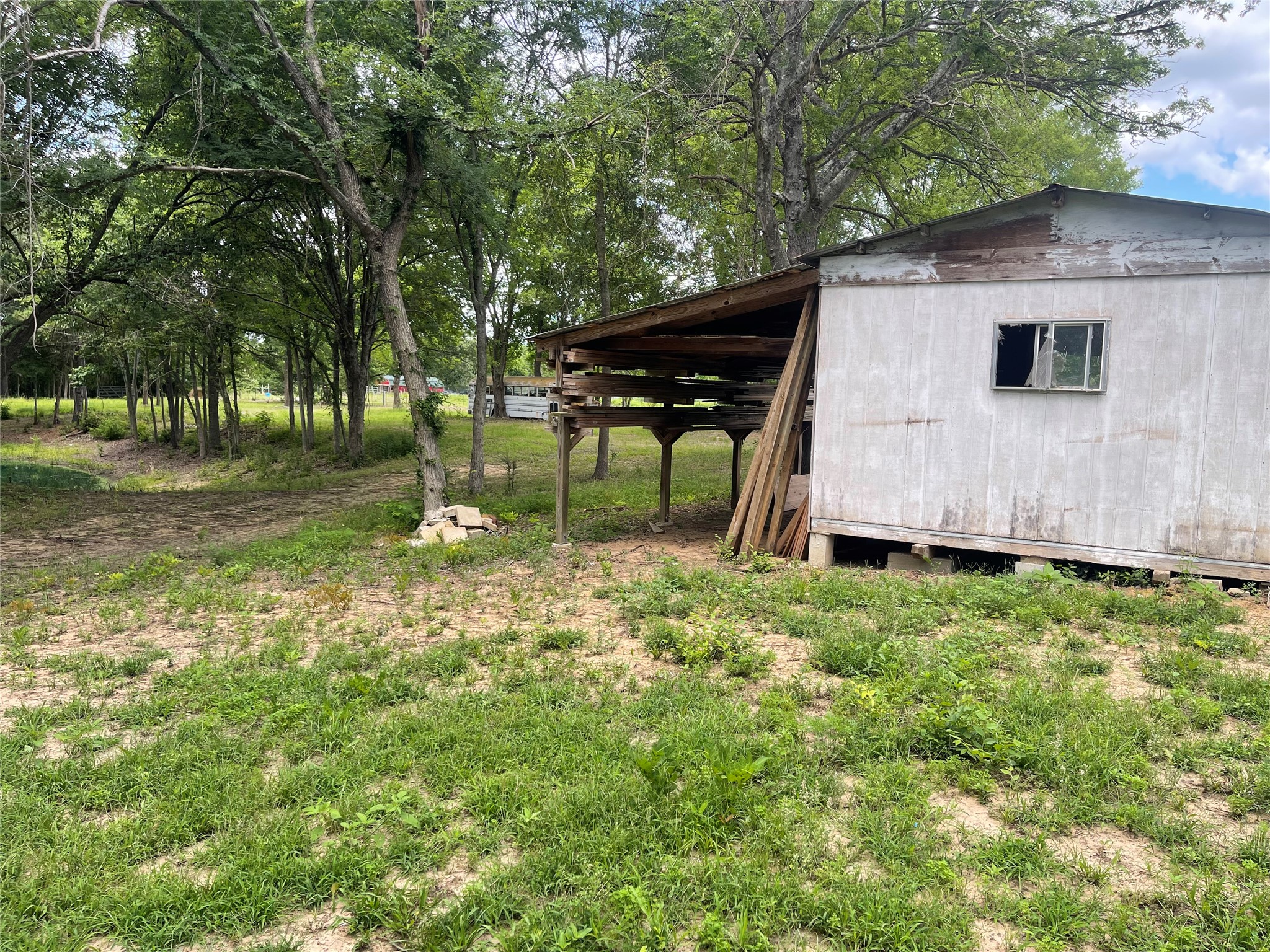 8278 Fm 17 Grand Saline TX 75140