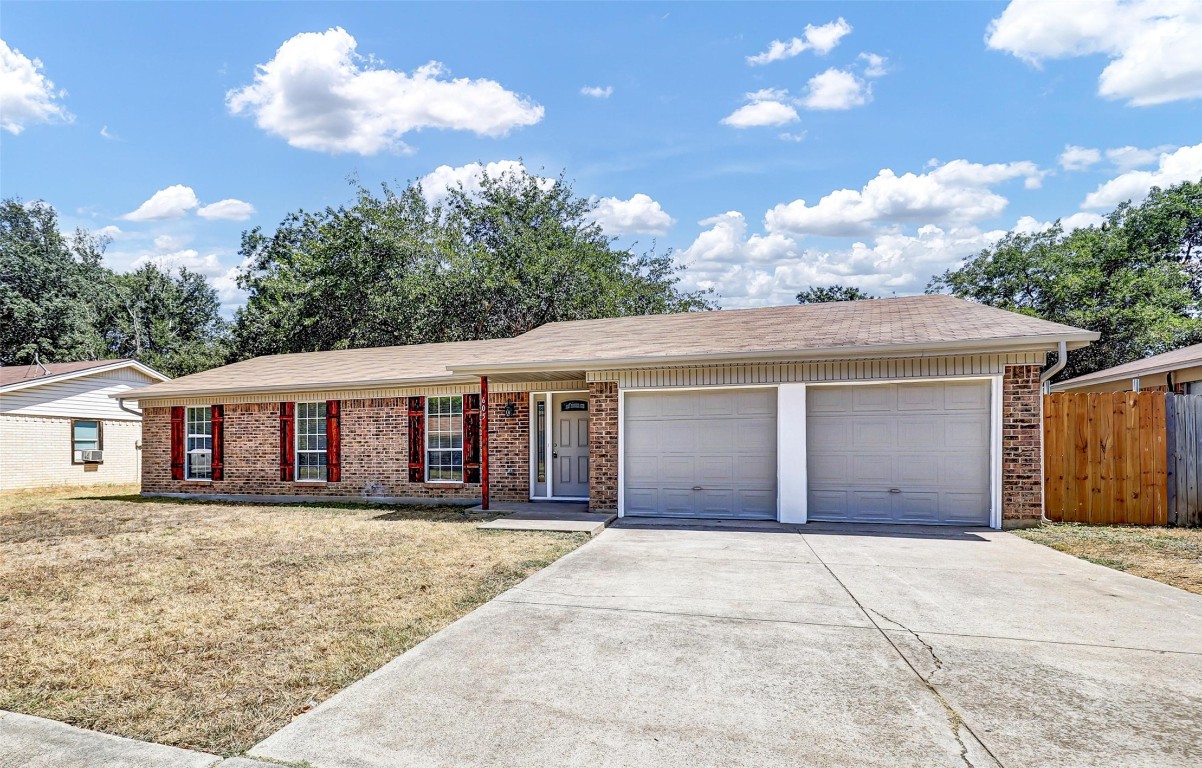 605 Sue Ann Lane Burleson TX 76028