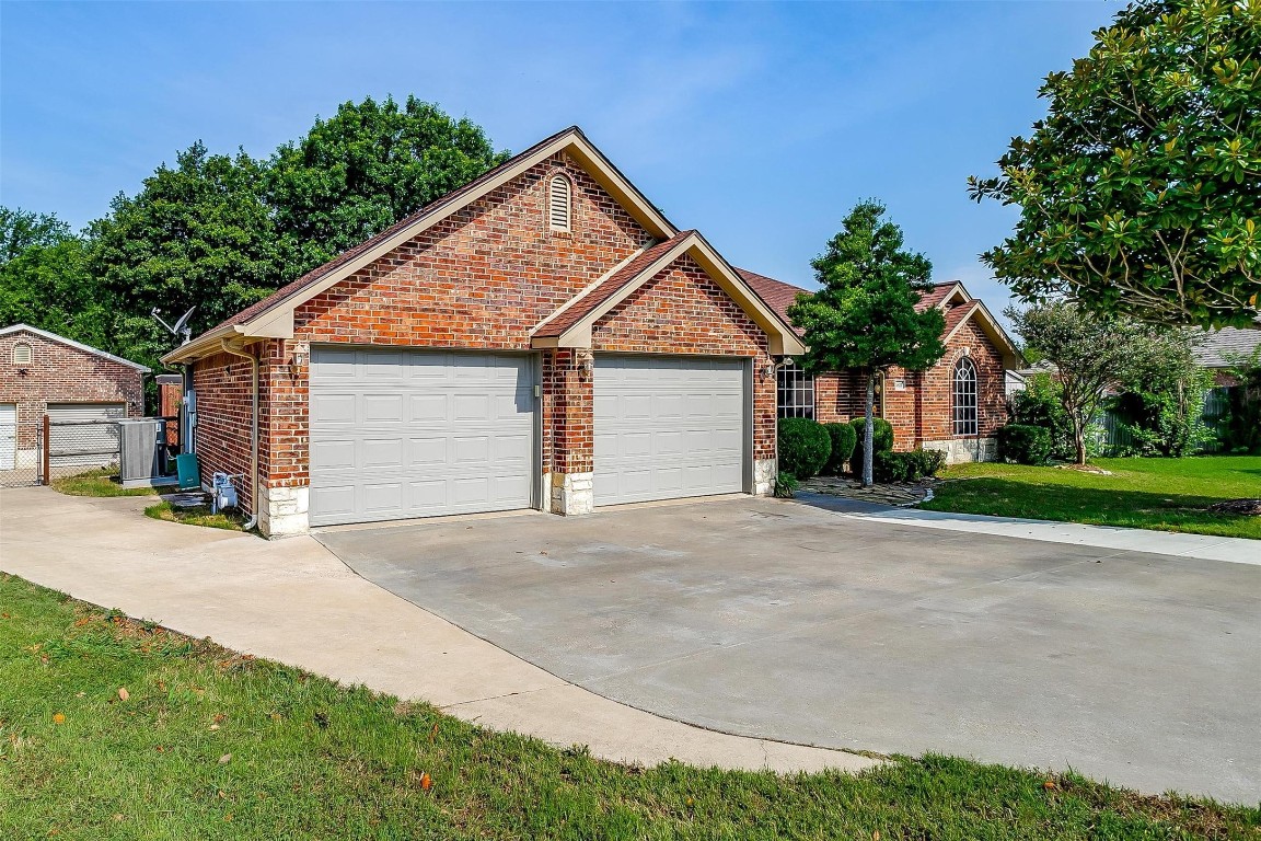 5821 Hackberry Court Midlothian TX 76065