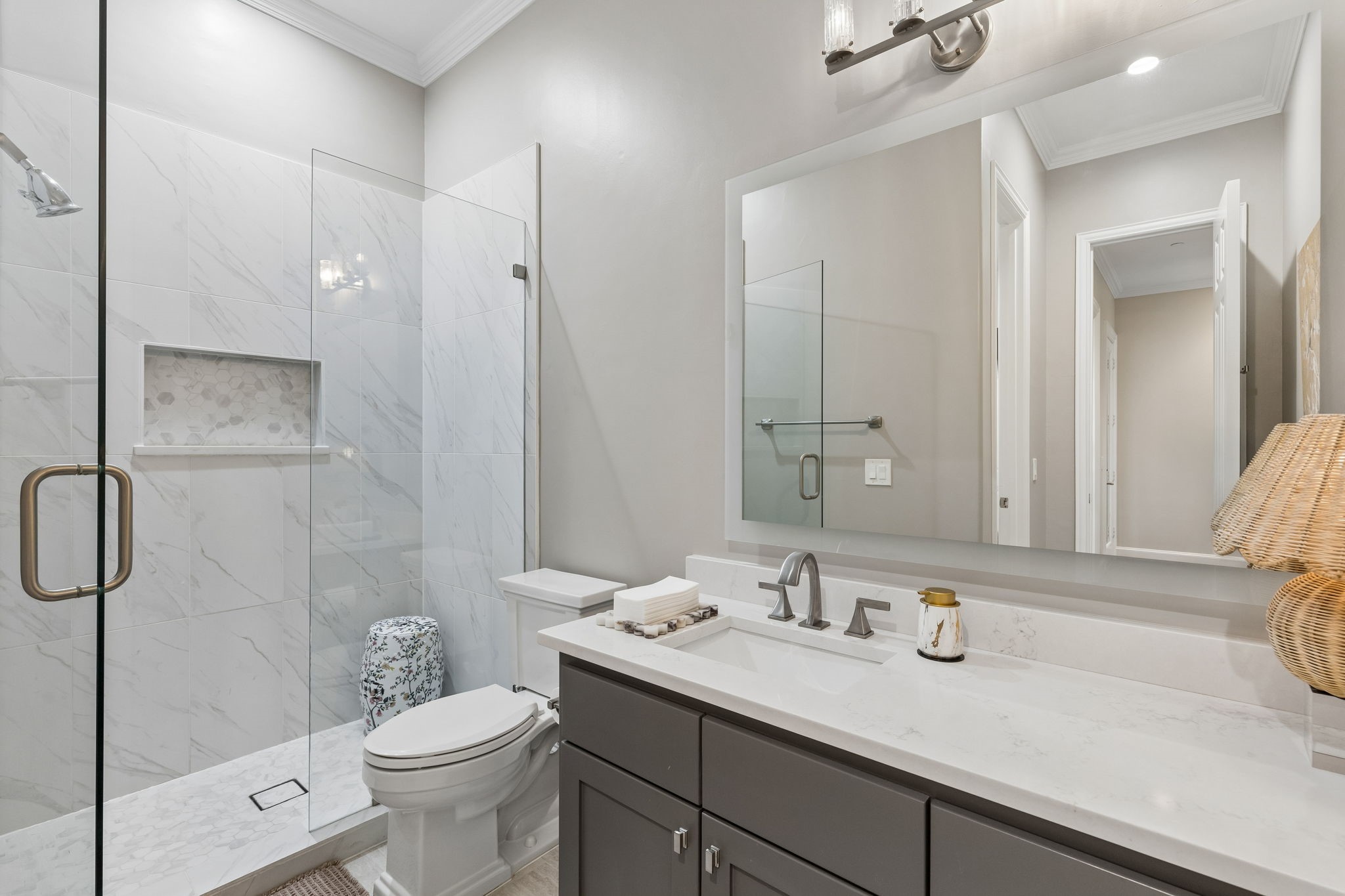 5880 Shady Oaks Drive Frisco TX 75034