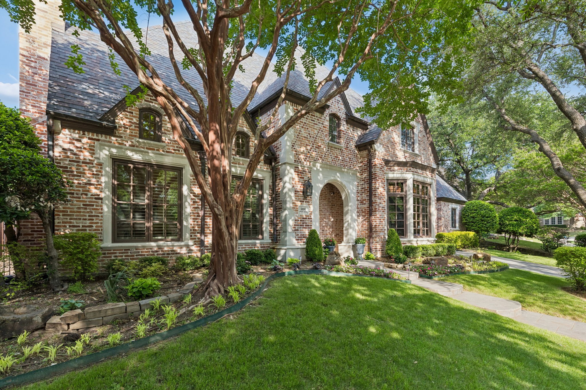 5880 Shady Oaks Drive Frisco TX 75034