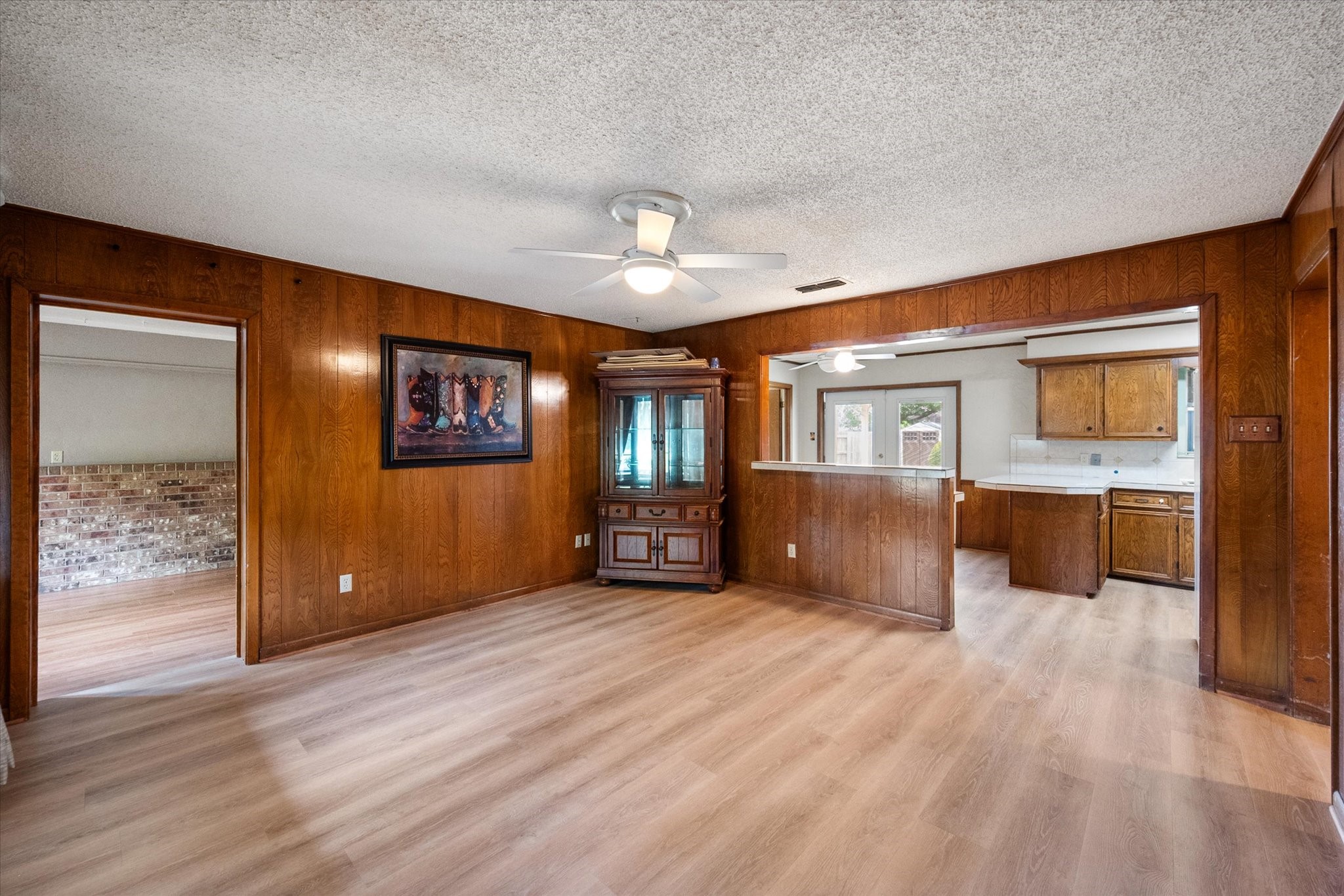 200 W Garrity Street Corsicana TX 75110