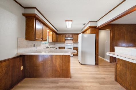 200 W Garrity Street Corsicana TX 75110