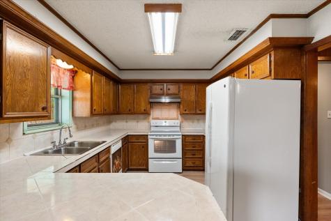 200 W Garrity Street Corsicana TX 75110