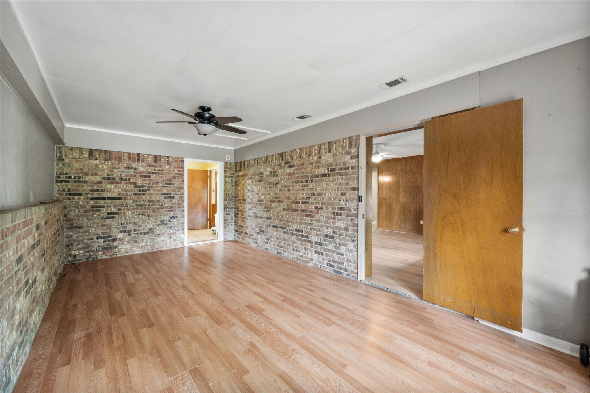 200 W Garrity Street Corsicana TX 75110