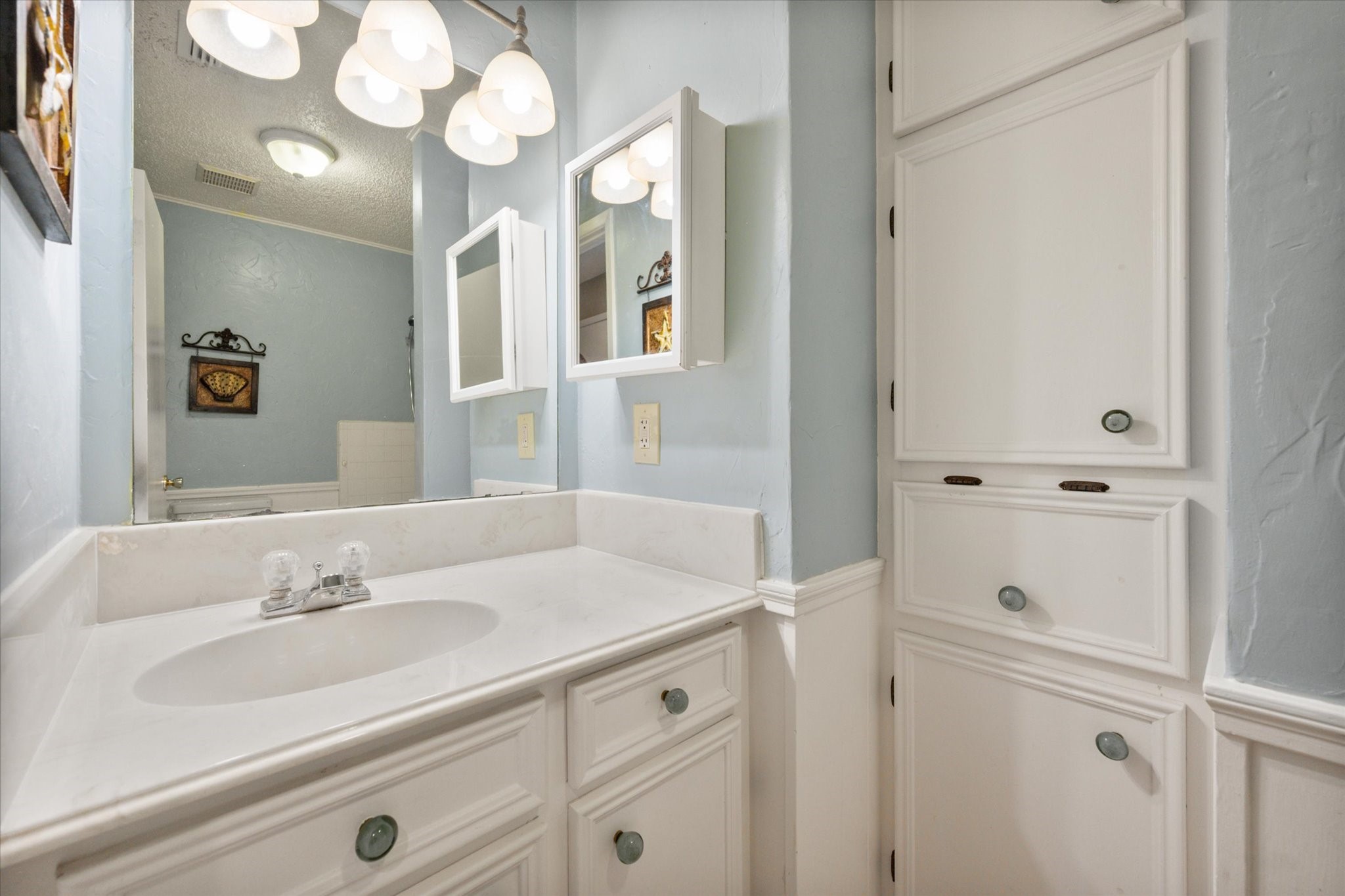 200 W Garrity Street Corsicana TX 75110