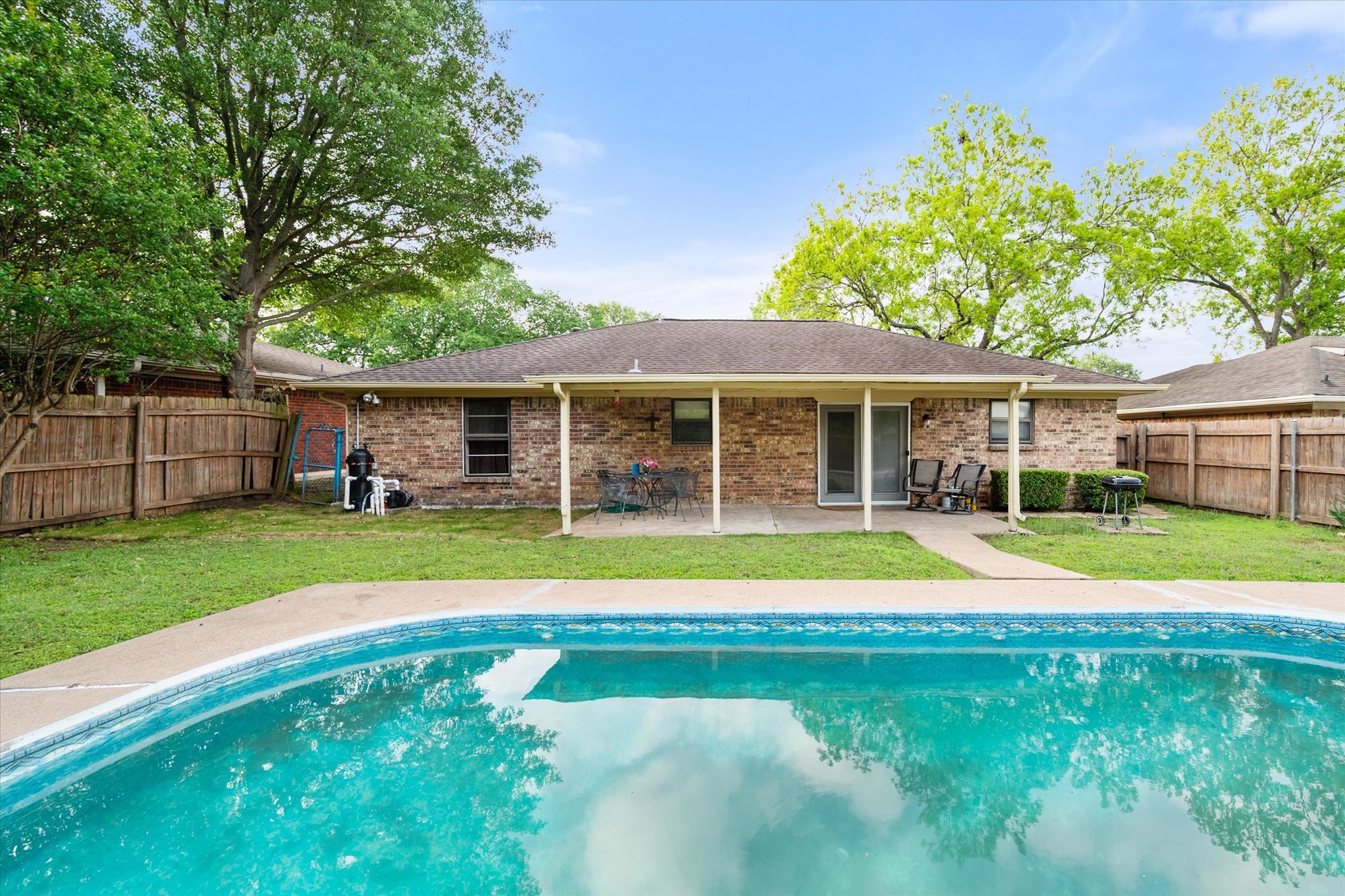 200 W Garrity Street Corsicana TX 75110