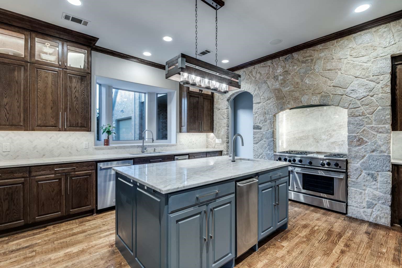 403 Creekside Drive Mckinney TX 75071