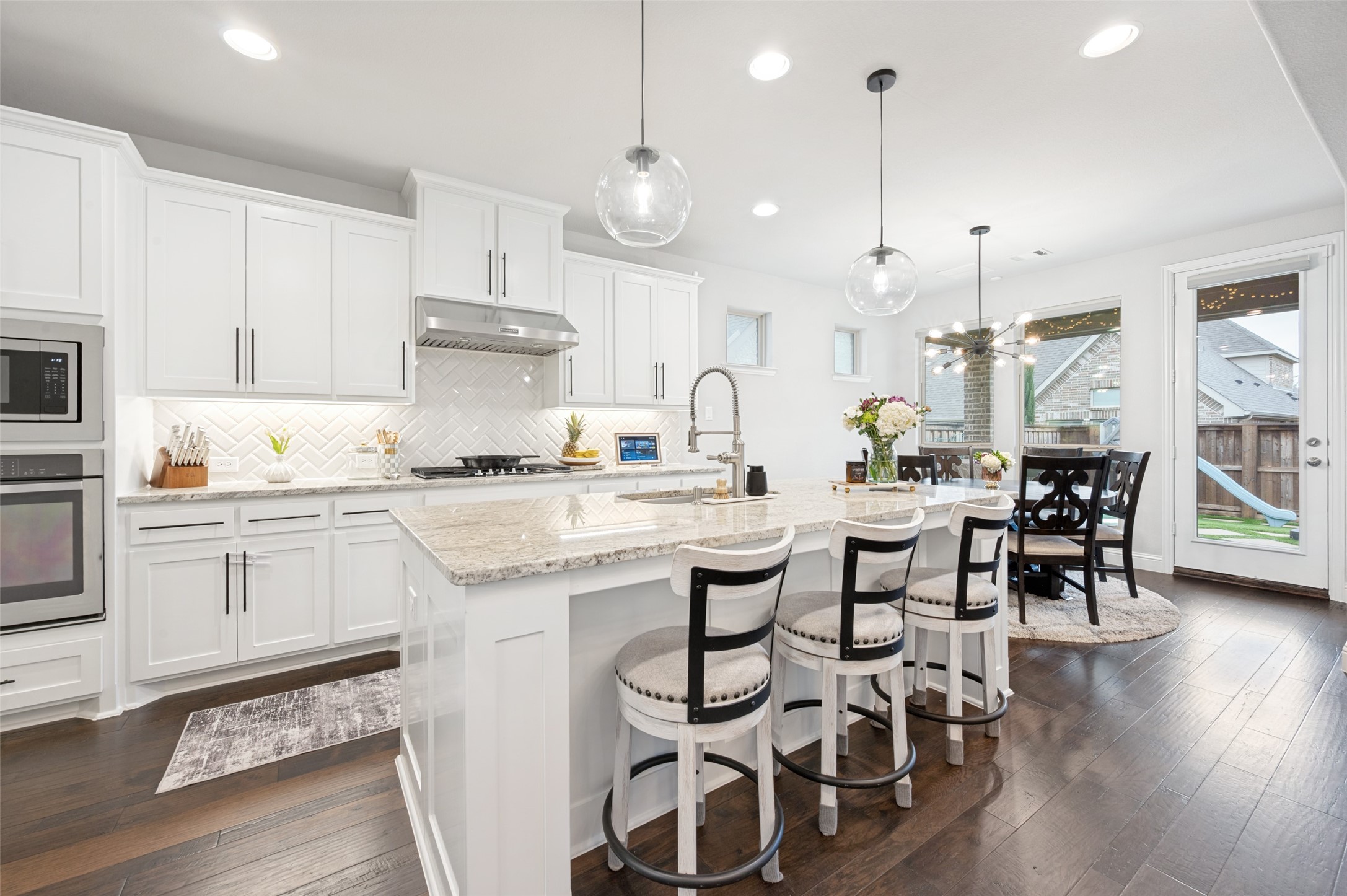 126 Darbonne Lane Irving TX 75039