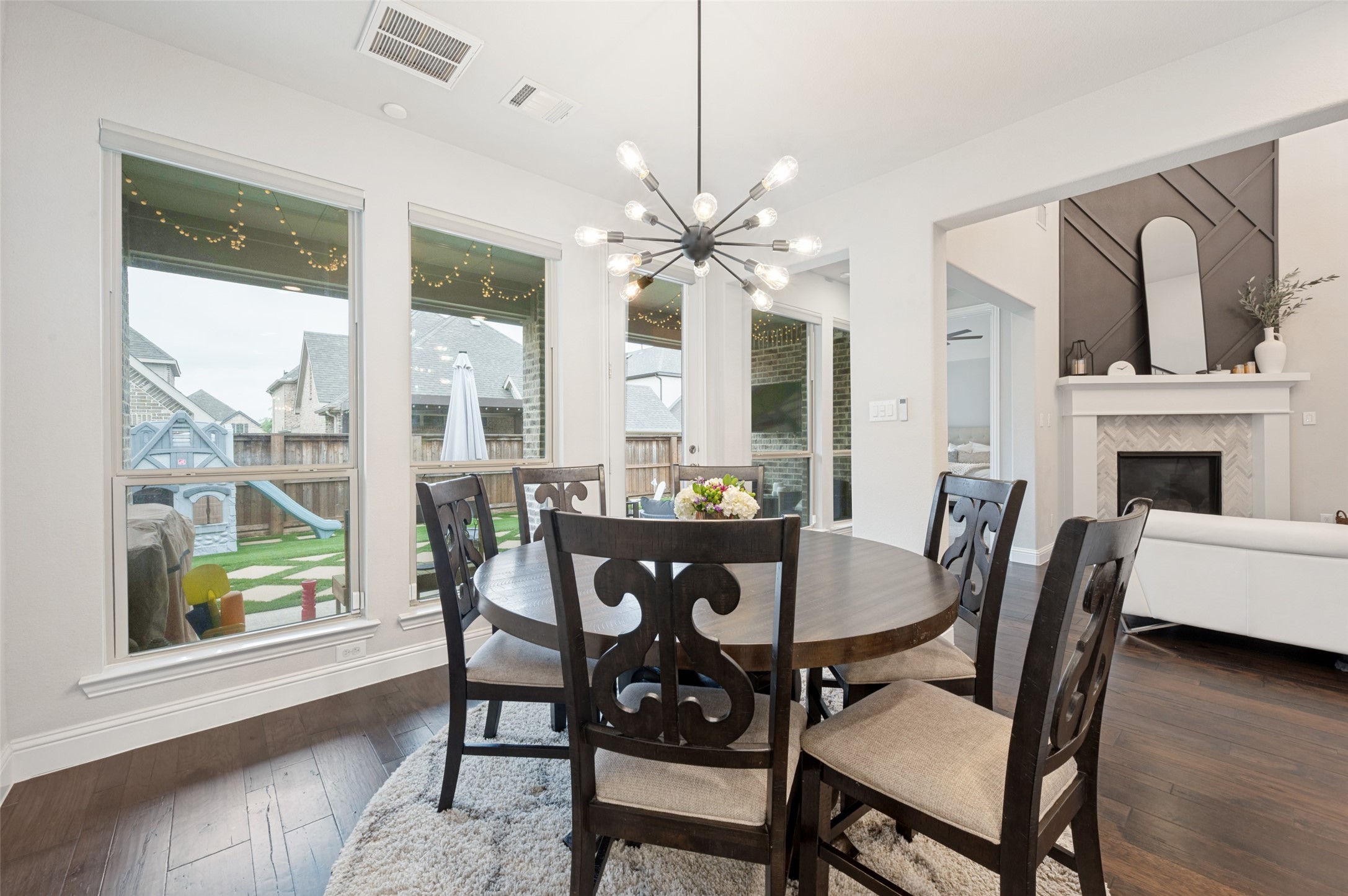126 Darbonne Lane Irving TX 75039