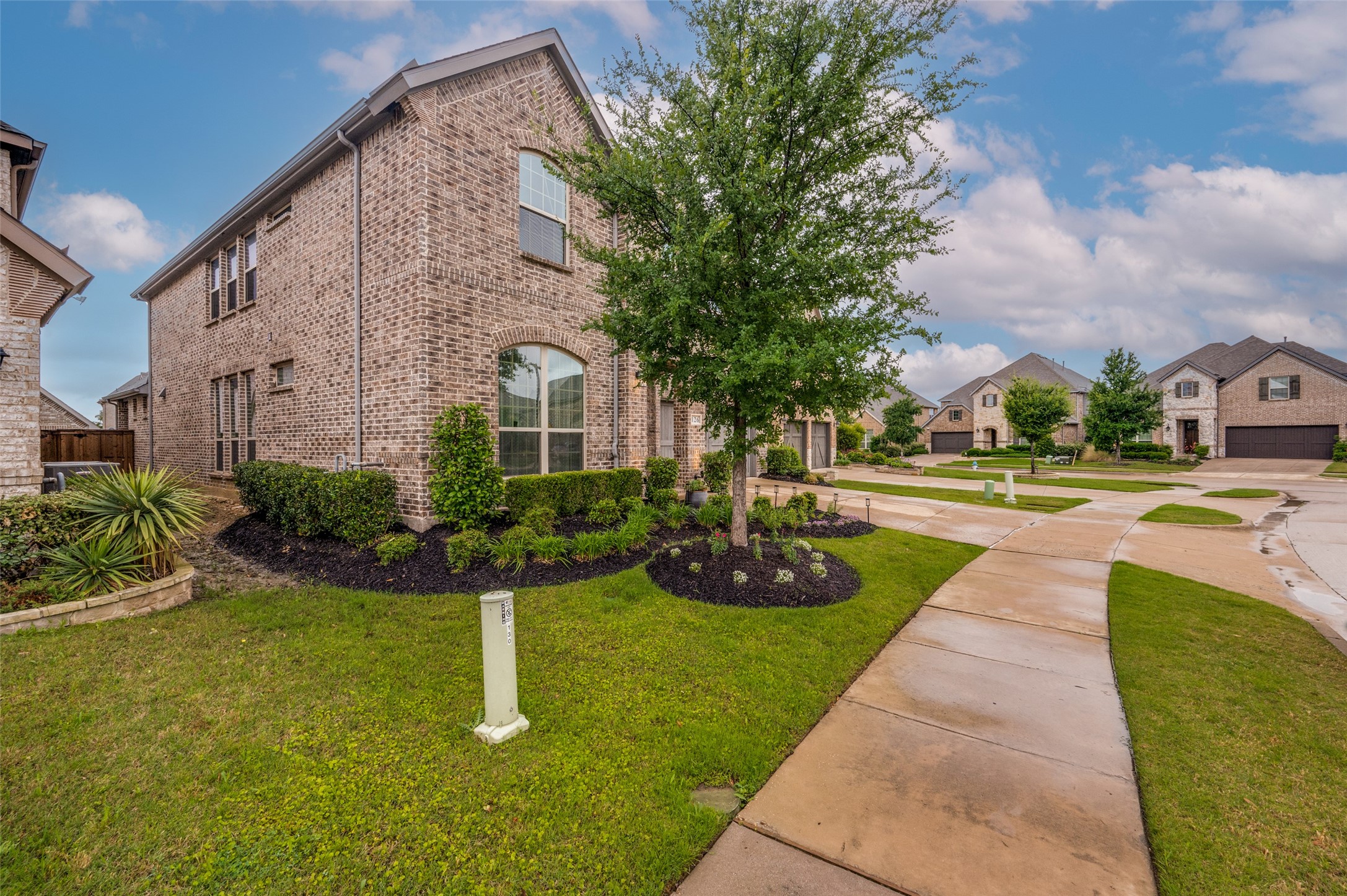 126 Darbonne Lane Irving TX 75039