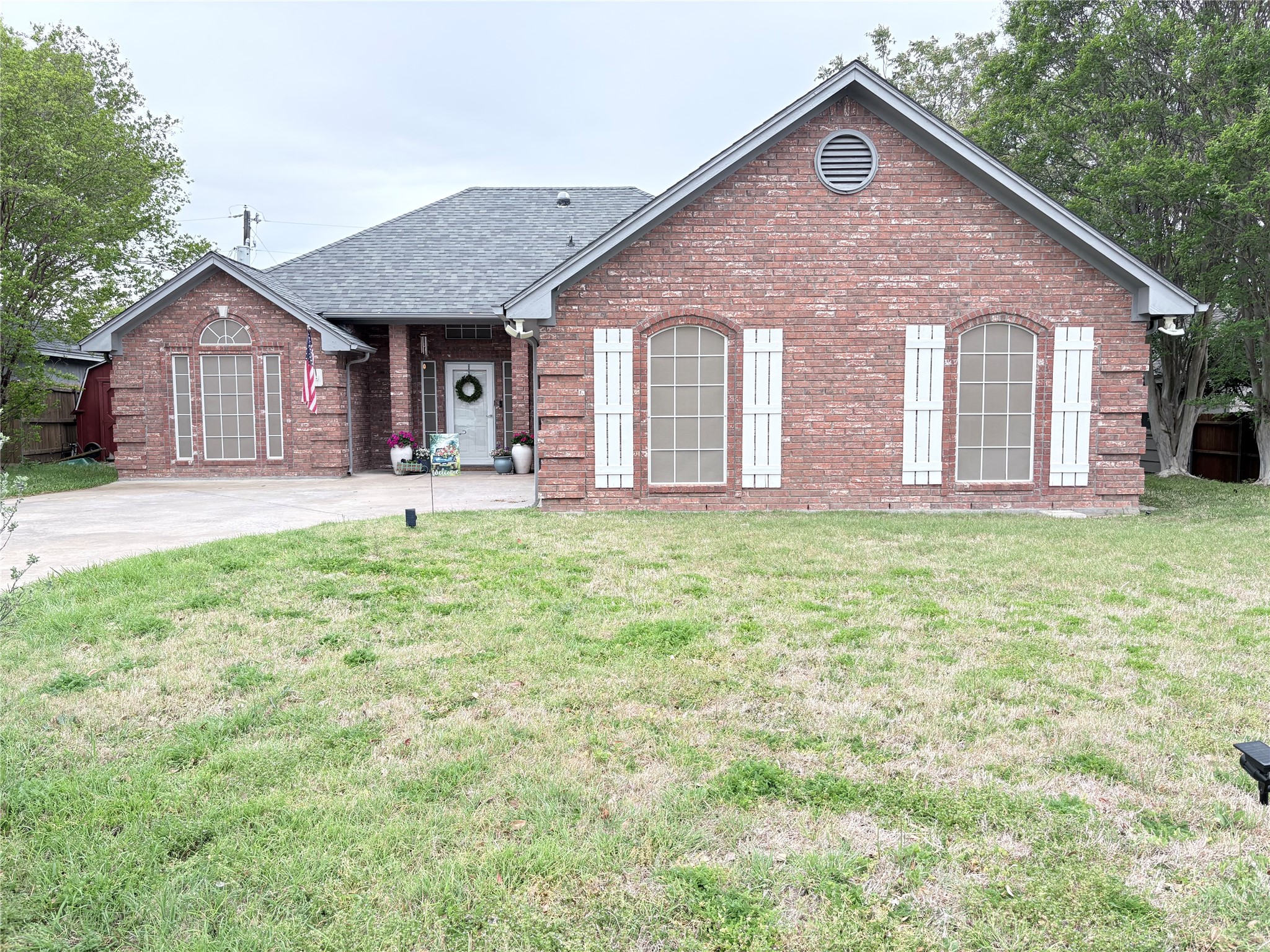 1200 Oak Tree Lane Weatherford TX 76086