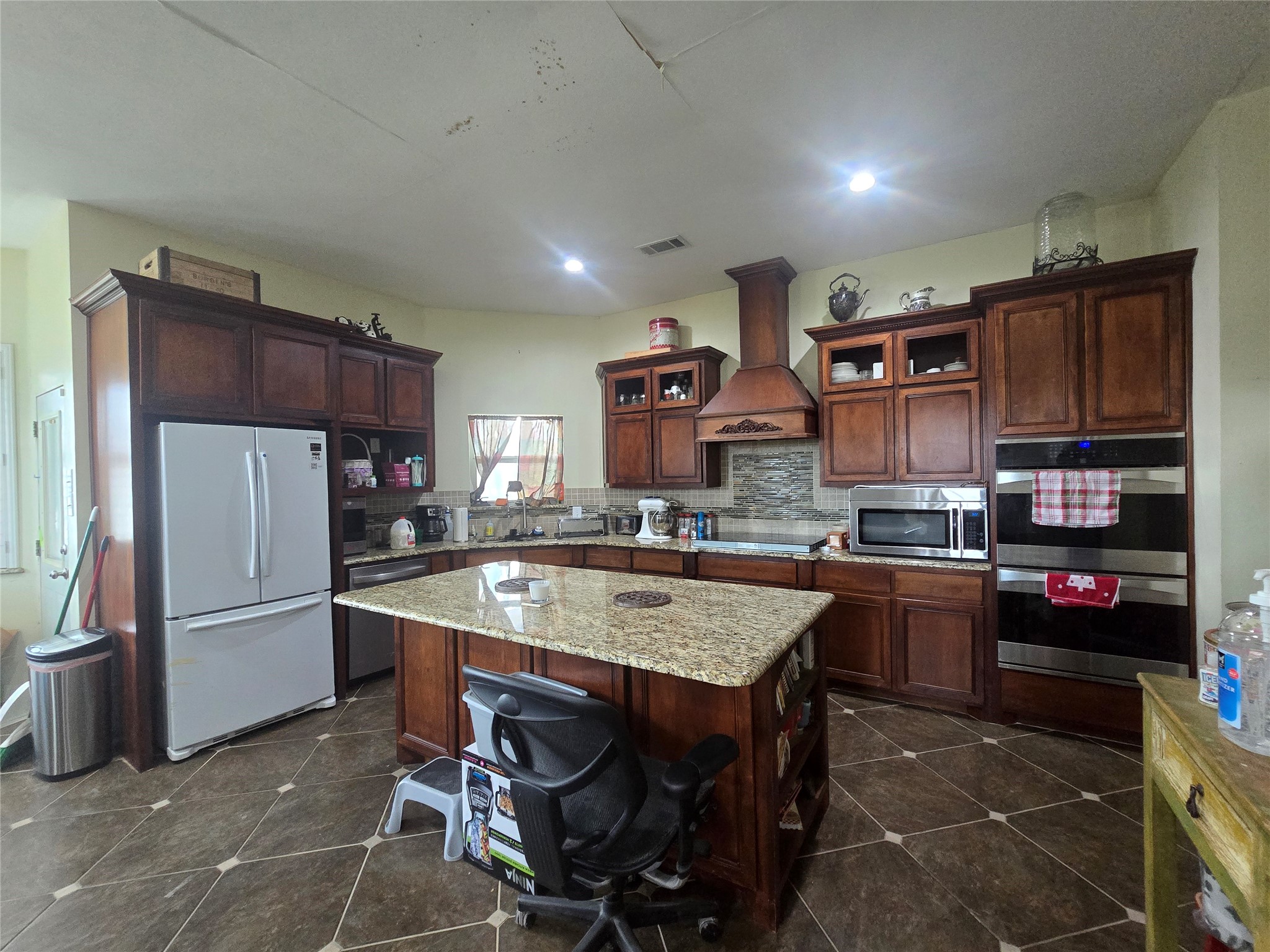 808 Shady Brook Lane Red Oak TX 75154