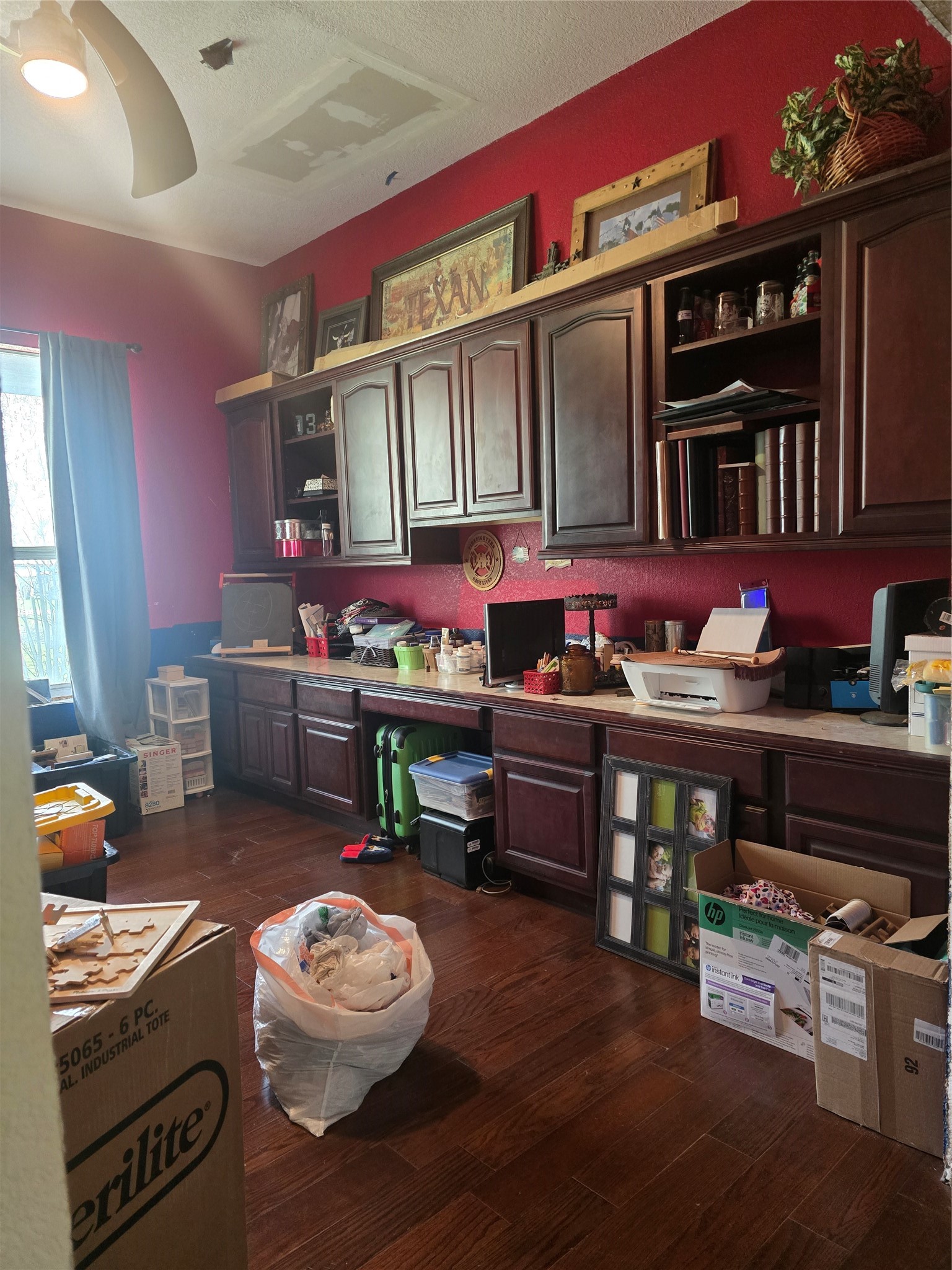 808 Shady Brook Lane Red Oak TX 75154