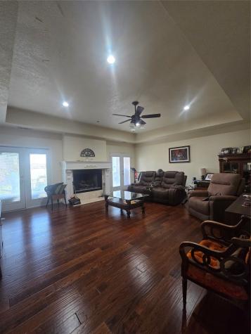 808 Shady Brook Lane Red Oak TX 75154